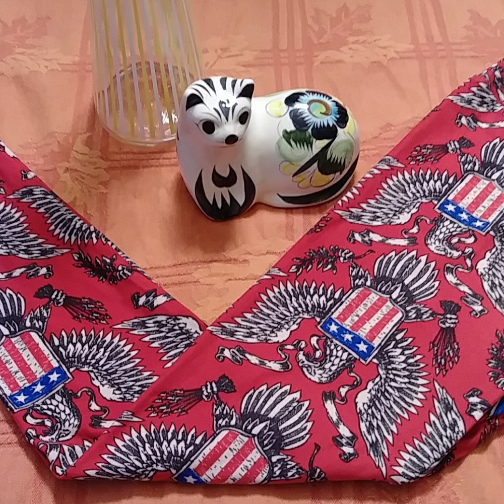 Eagles patriotic Presidential Seal leggings